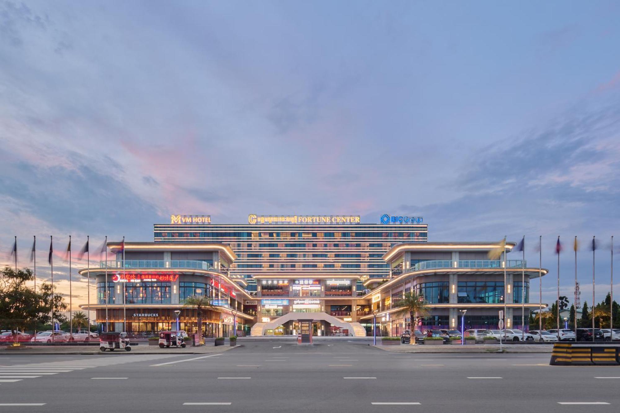 Vm Hotel Phnom Penh Eksteriør billede